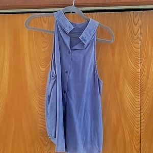 Sleeveless Cloth and Stone Button Up Top